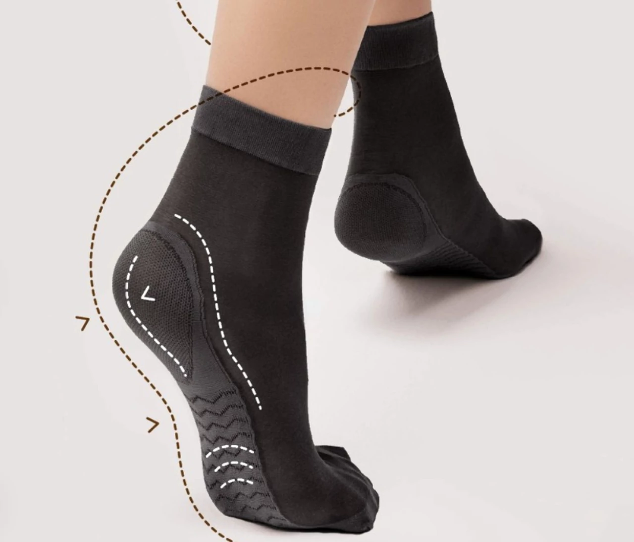 MASSAGE 40 DEN black ankle highs socks
